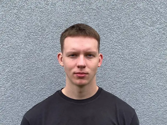 Нужна помощь: полиция разыскивает пропавшего без вести парня