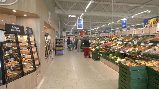 Скандал! В магазине Lidl прозвучала реклама на русском