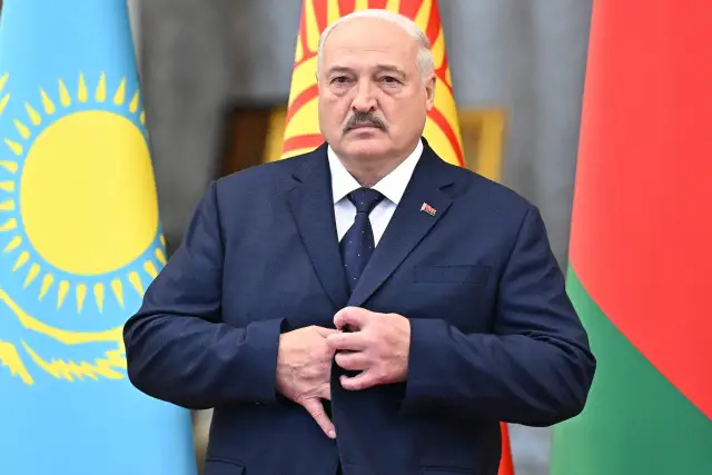 Лукашенко велел отправлять «нерадивых» аграриев в армию