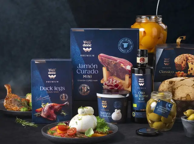 Золотое на синем: вкусно и весело репетируем праздники с Well Done Premium!