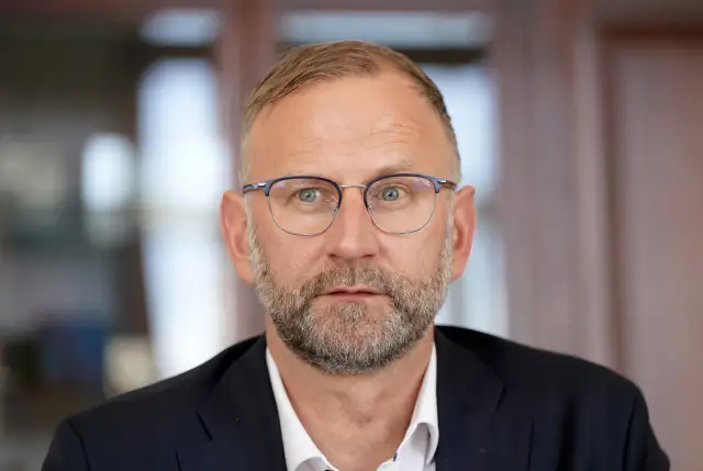 Švinka rosinās par 50% samazināt vilciena abonementu cenas uz trim mēnešiem