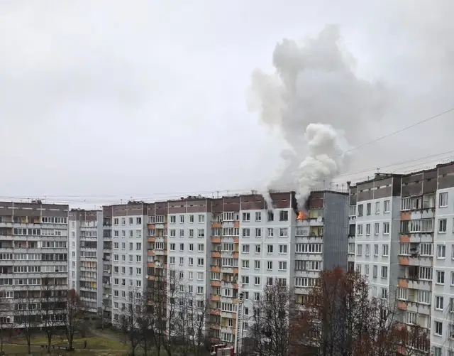 Пожар в Плявниеках: воскресное утро оказалось добрым не для всех (ФОТО, ВИДЕО)