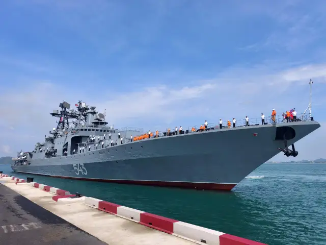 Россия может заполучить базу на стратегически важной для Европы морской коммуникации
