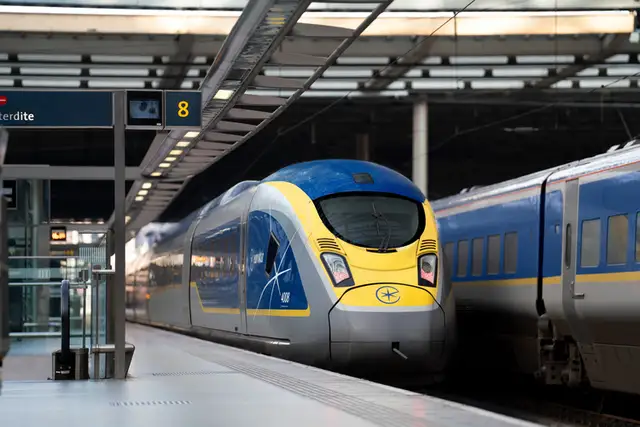 Eurostar встал прямо под Ла-Маншем: хаос настиг пассажиров самой популярной сети ЕС!