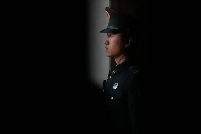 «Не бросили! Разрулили, вернули человека на родину!» Негражданка благодарит латвийский МИД