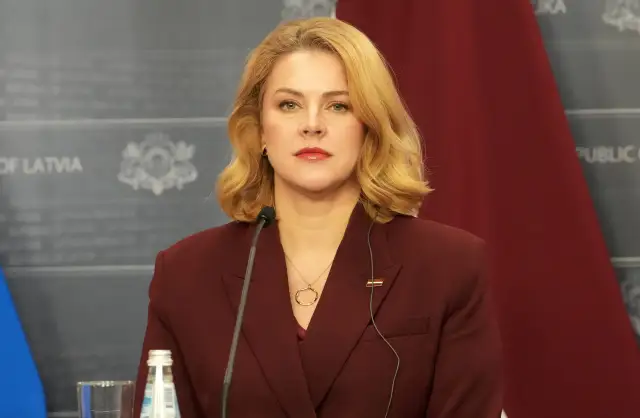 Siliņa: Pastiprinātā uzmanība «Rail Baltica» projektam Latvijā nenāk par labu