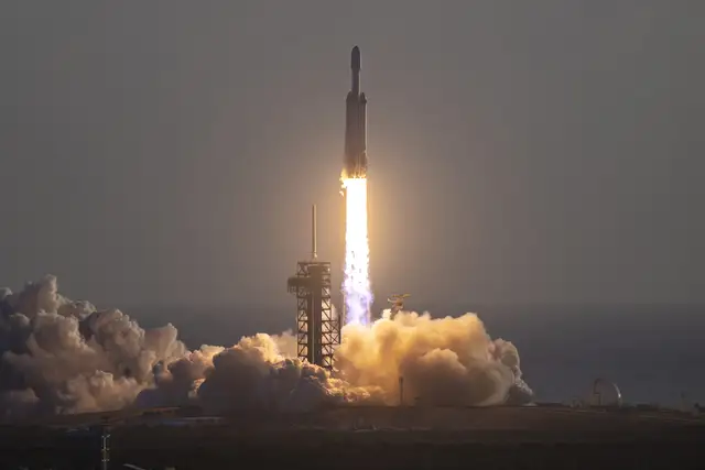 NASA отправило шпиона искать тайны Вселенной (ВИДЕО)