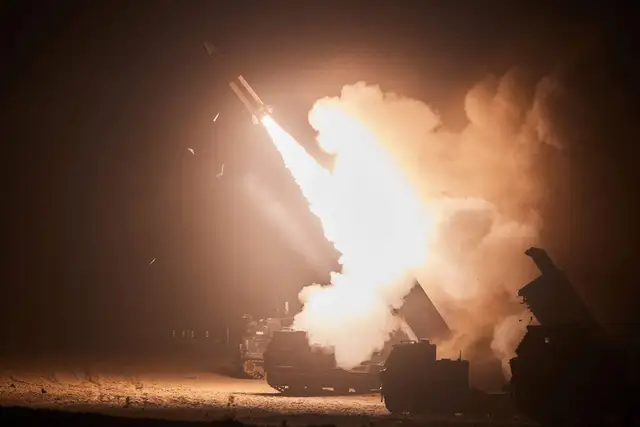 США израсходовали в войне с Ираном почти весь запас ракет большой дальности