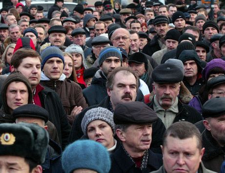 Запрет на ВНЖ для россиян не помог: Ринкевича просят остановить закон