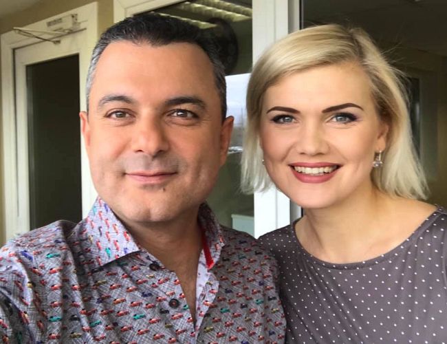 Жена или бывшая? Линда Абу Мери за полгода депутатом в Бауске заработала 22 673 евро