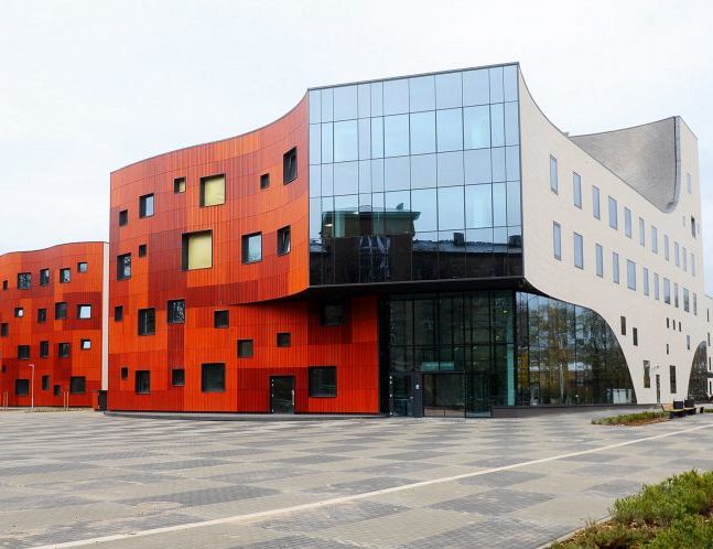 «Это они так готовы к войне»: в сети ужасаются по поводу медицины в Латвии