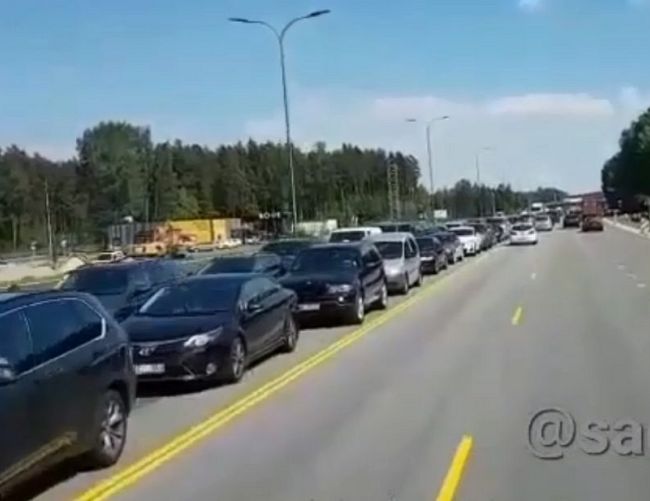 Иманта встанет в пробке: Юрмалас гатве будет закрыта на все лето