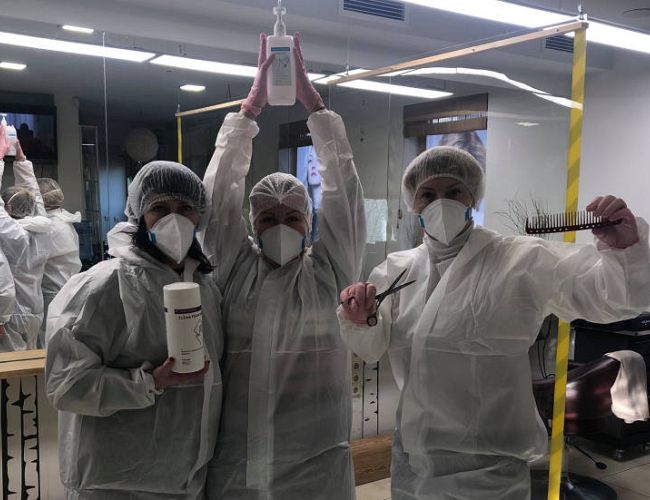 «Латышки что, уже не работают парикмахершами?» — клиент устал от русского языка