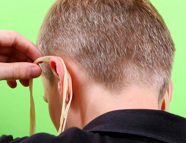 Спрашивают только с пенсионеров? Петравича в шоке от наглости правящих и бездействия спецслужб