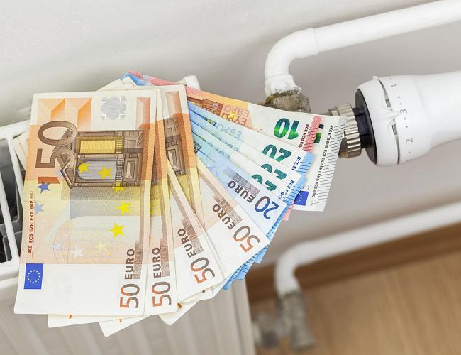 EM: Ir vairāki iespējamie risinājumi «Rīgas siltuma» tarifu necelšanai