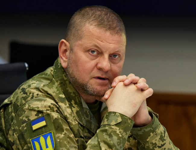 Валерий Залужный намерен баллотироваться в президенты: СМИ