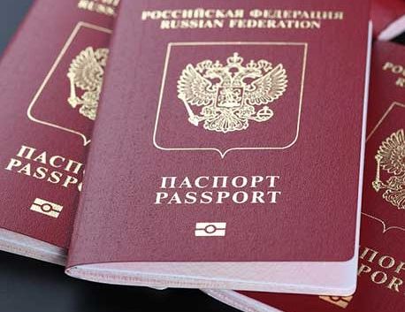 Латвия перестала выдавать новые визы независимым журналистам из России; что изменится?