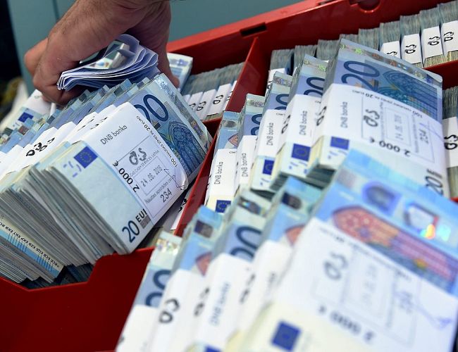 Ministrijas iesniegušas priekšlikumus 150 miljonu eiro izdevumu samazināšanai