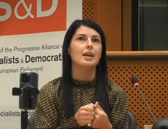 Мне стало так стыдно! Петкевич о финансовом требовании к пенсионерам с российскими паспортами