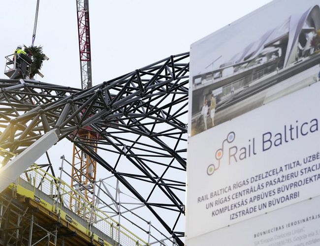 Взрывоопасная ситуация: на стройплощадке основной трассы Rail Baltica работают саперы