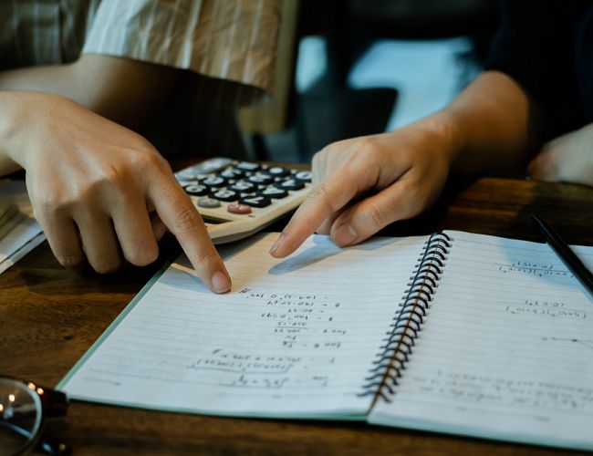 Это бедность! 37% жителей Латвии боятся не оплатить коммунальные счета