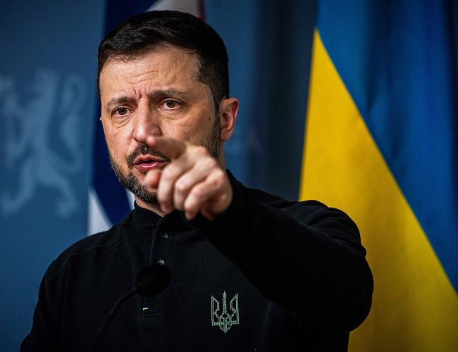 Зеленский пригрозил Путину ударом баллистической ракеты: она «почти готова»