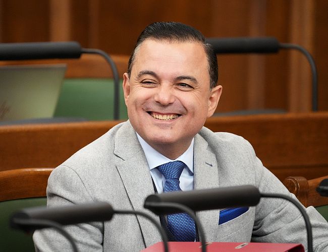 Абу Мери: объединение Минблага и Минздрава поможет стареющему населению