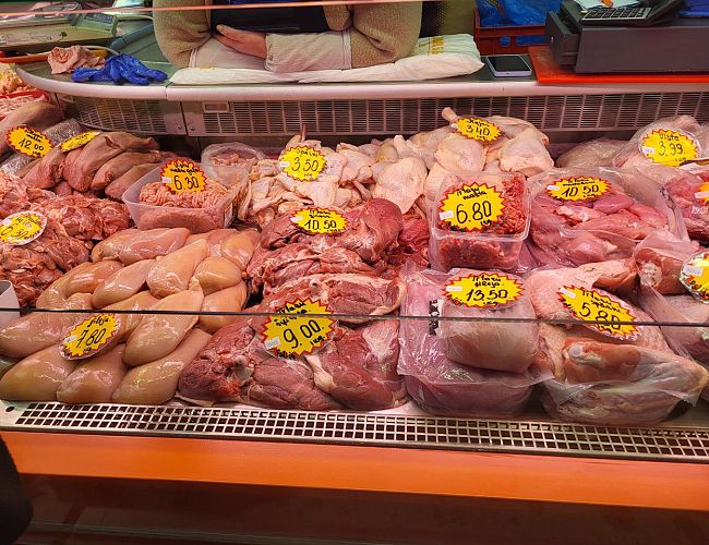 PVD konstatējis salmonellas vairākos Polijas cāļa gaļas produktos