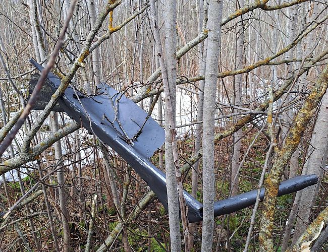 Policija lems par kriminālprocesa sākšanu par tīmeklī izplatītiem attēliem ar it kā Smiltenes novadā nogāzušos dronu