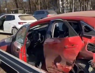 В Риге на Бривибас столкнулись 4 автомобиля: движение в направлении Сигулды ограничено