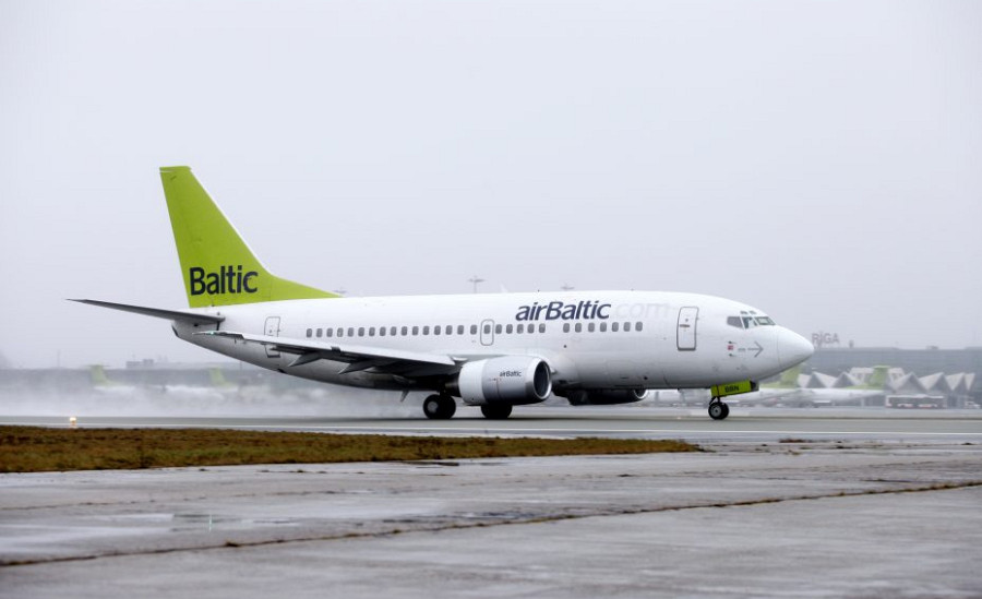 Недоразумение? AirBaltic не впустил в Латвию журналиста базирующейся теперь в Риге «Новой газеты»