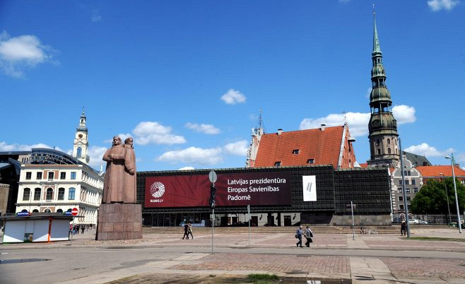Atjaunotā Latvijas Okupācijas muzeja ēkas atslēgas nodotas muzeja ekspozīcijas iekārtošanai