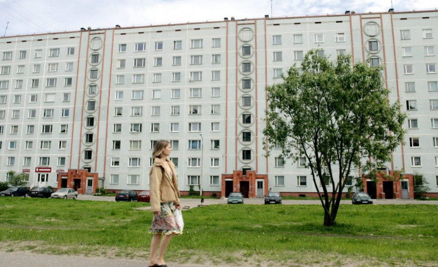 Процесс пошел: первый многоквартирный жилой дом в Латвии освободился от принудительной аренды
