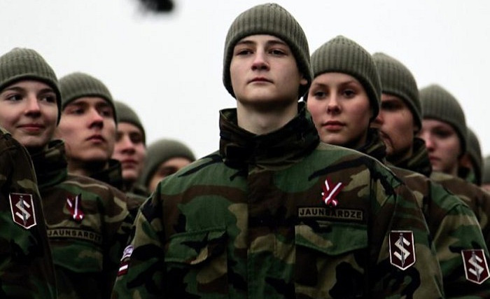 Aptauja: Latviju militāra uzbrukuma gadījumā gatavi aizstāvēt vairāk nekā 60% iedzīvotāju