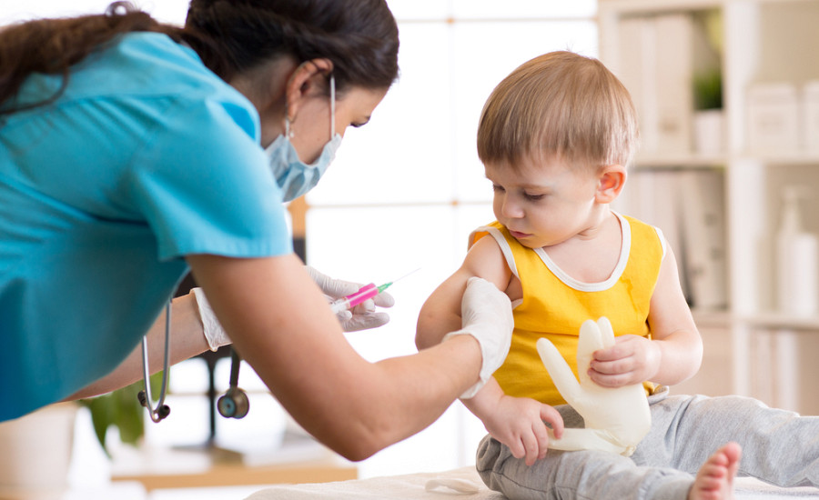 Ковид-вакцины «Pfizer» и «Moderna» одобрены для детей с полугода
