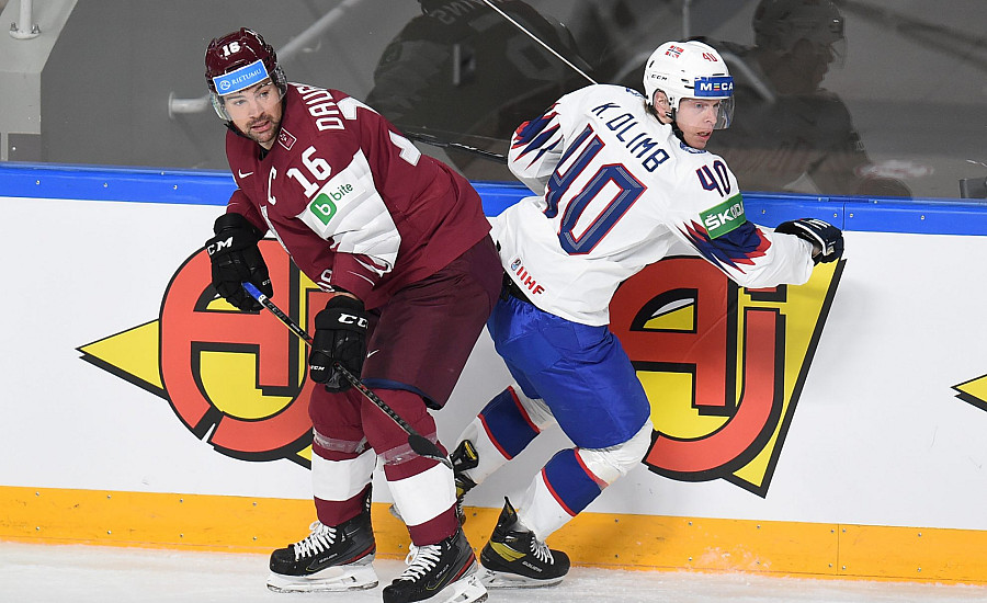 Latvijas hokeja izlase svarīgā mačā «bullīšos» zaudē Norvēģijai