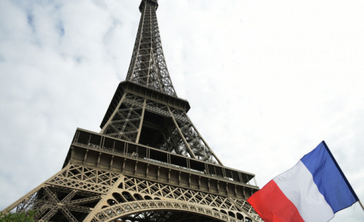 Во Франции принята пенсионная реформа: в обход парламента
